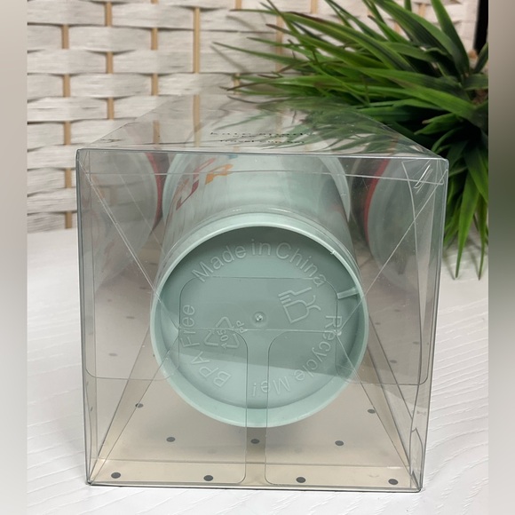 NIB- Kate Spade Happy Hour Reusable Travel Cup Set- 4 cups, Mulitcolor - Picture 6 of 8